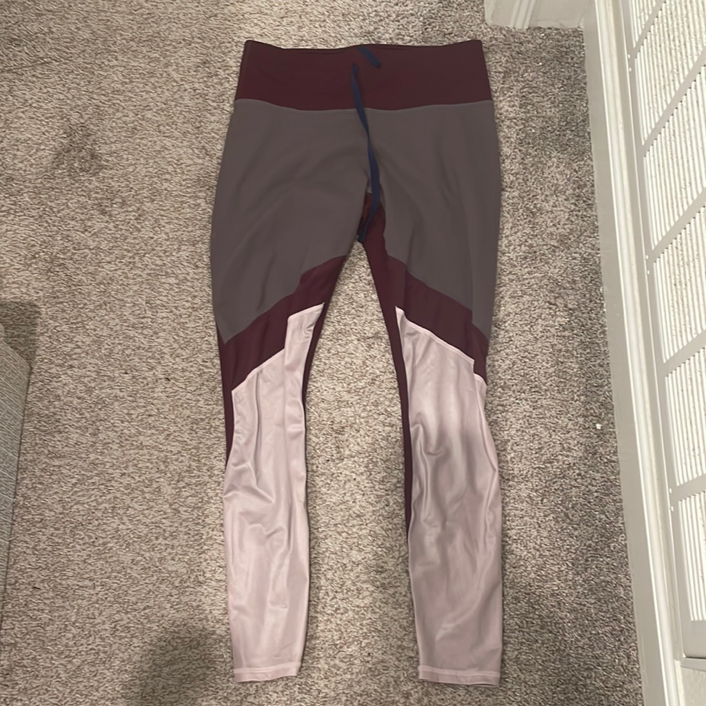 Fabletics Workout Pants Medium